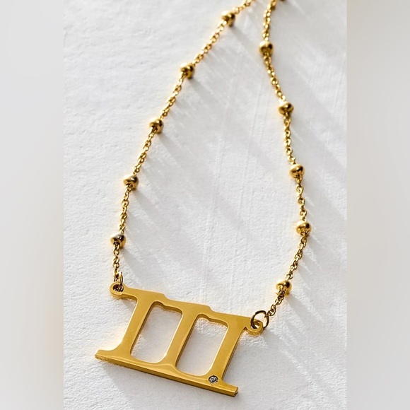 NWT Angel Number Necklace - Picture 1 of 4